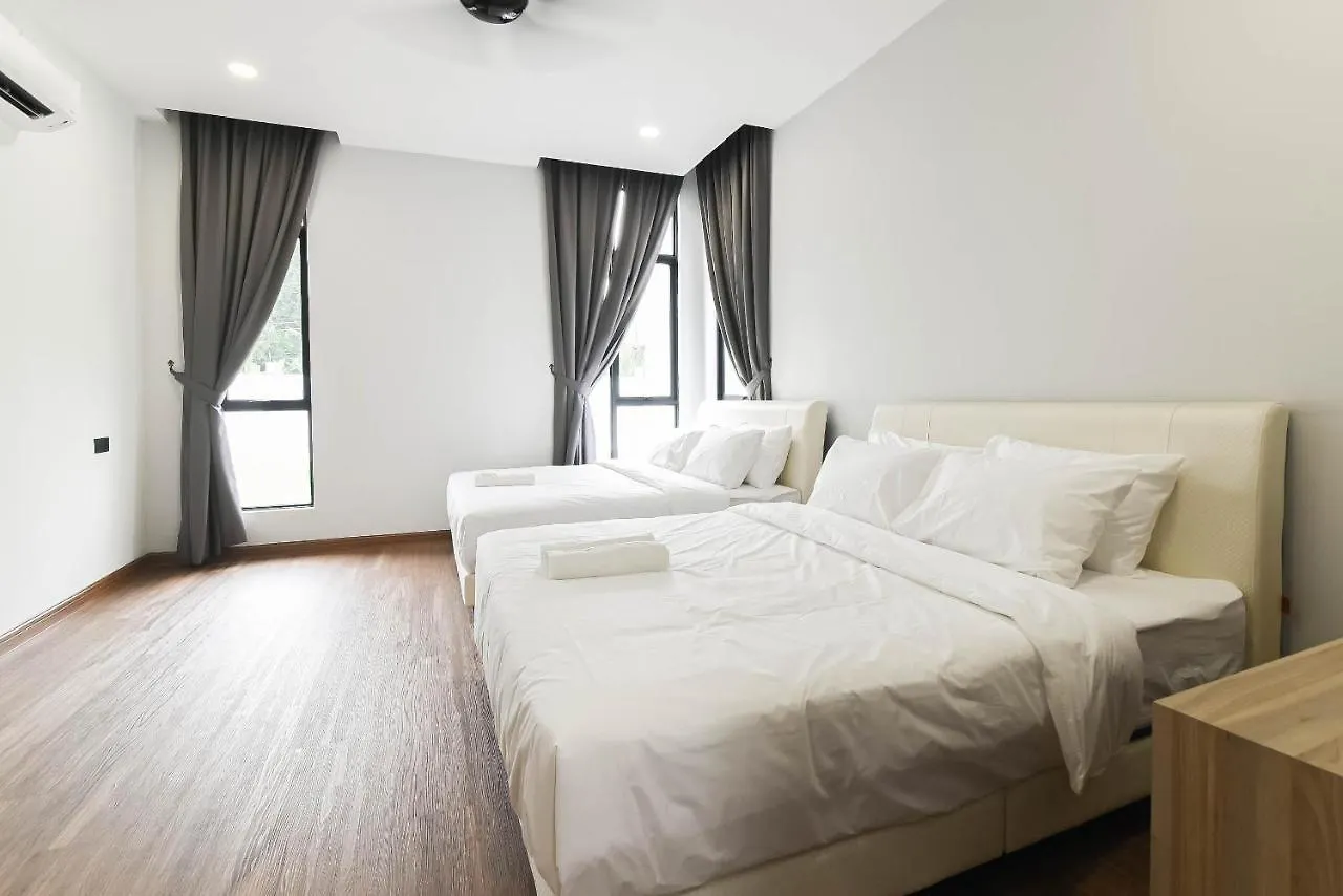 Atas Villa Melaka